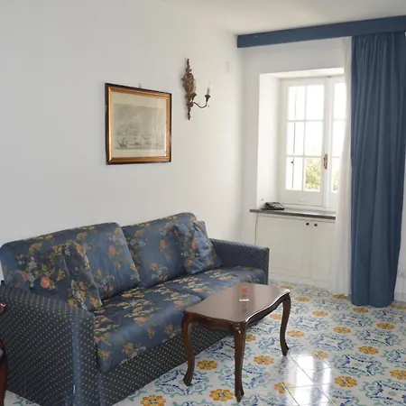 Апартаменты Sei A